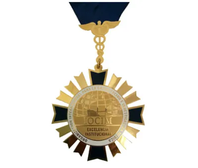 Premios 8 Centro de Investigación Metabólica. Reconocimiento a la excelencia médica en Guanajuato, México, 2016.